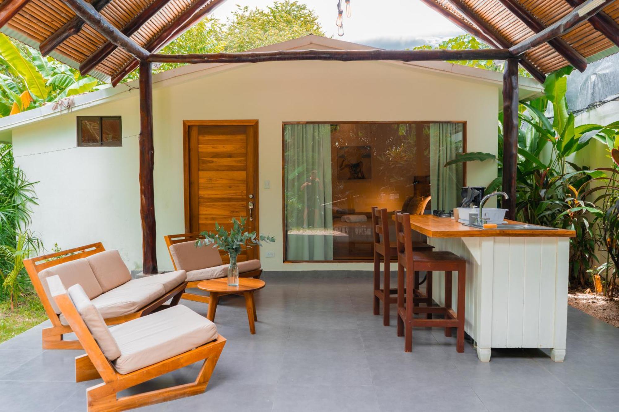 Banana Beach Bungalows Playa Santa Teresa  Bagian luar foto