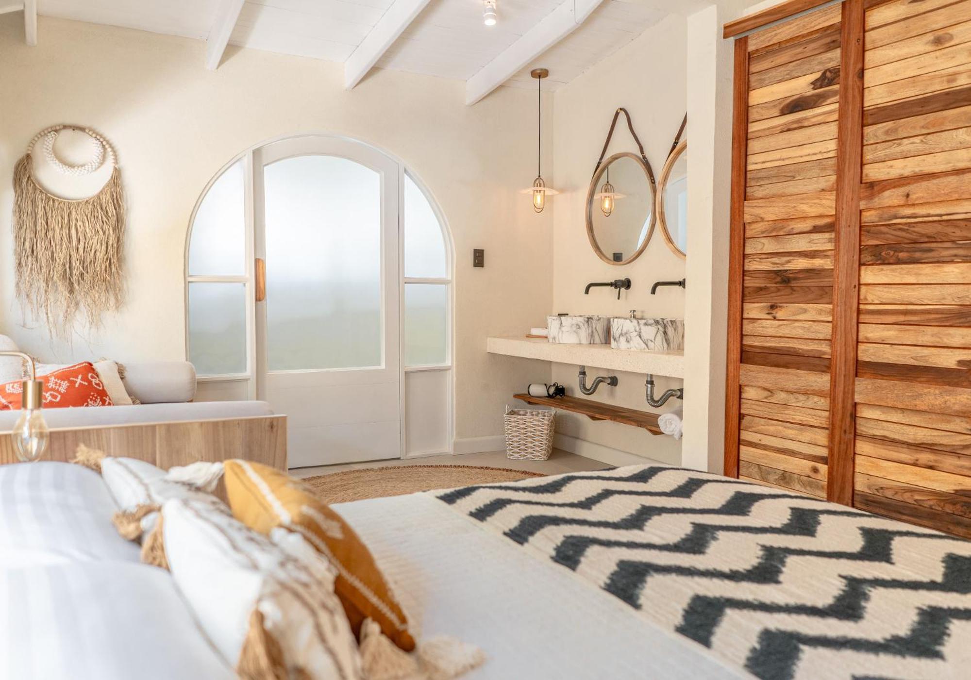 Banana Beach Bungalows Playa Santa Teresa  Ruang foto