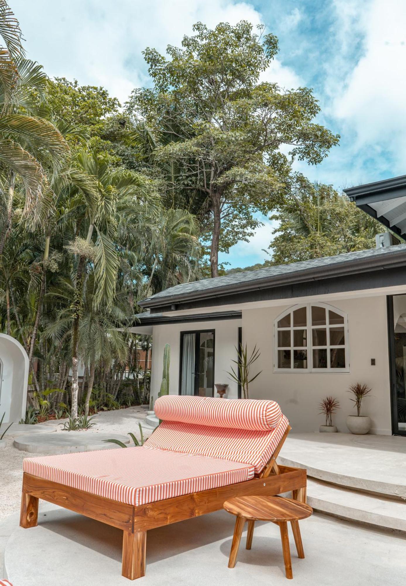 Banana Beach Bungalows Playa Santa Teresa  Ruang foto